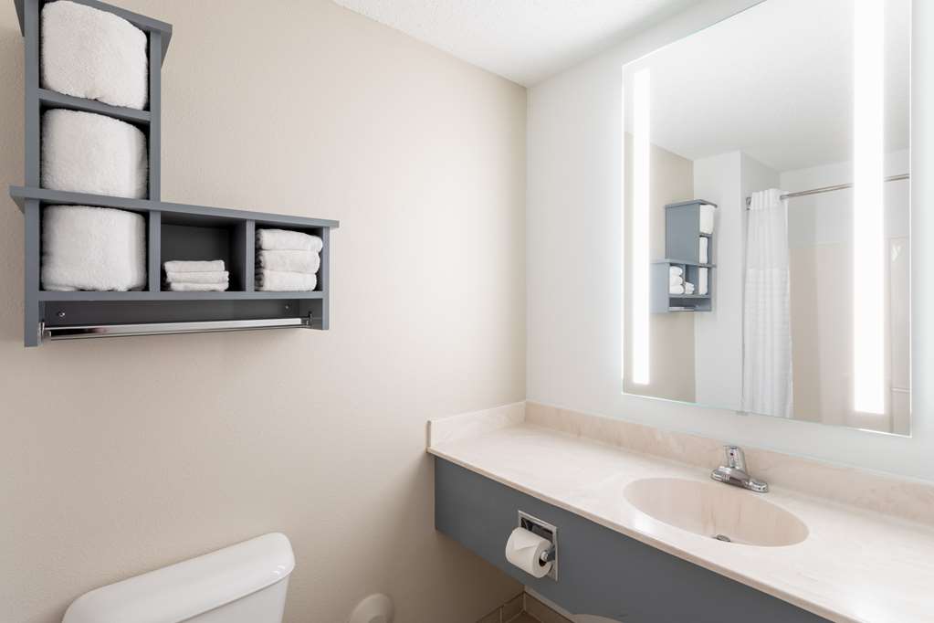 GrandStay Hotel and Conference - photo 14