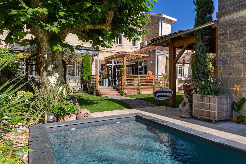 La Maison Mulato Bordeaux Saint emilion — 4-Star Luxury Hotel in Libourne, France