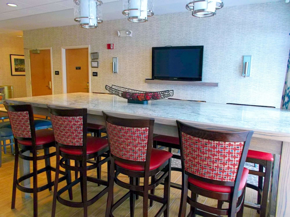 Hampton Inn Freeport Brunswick - photo 46