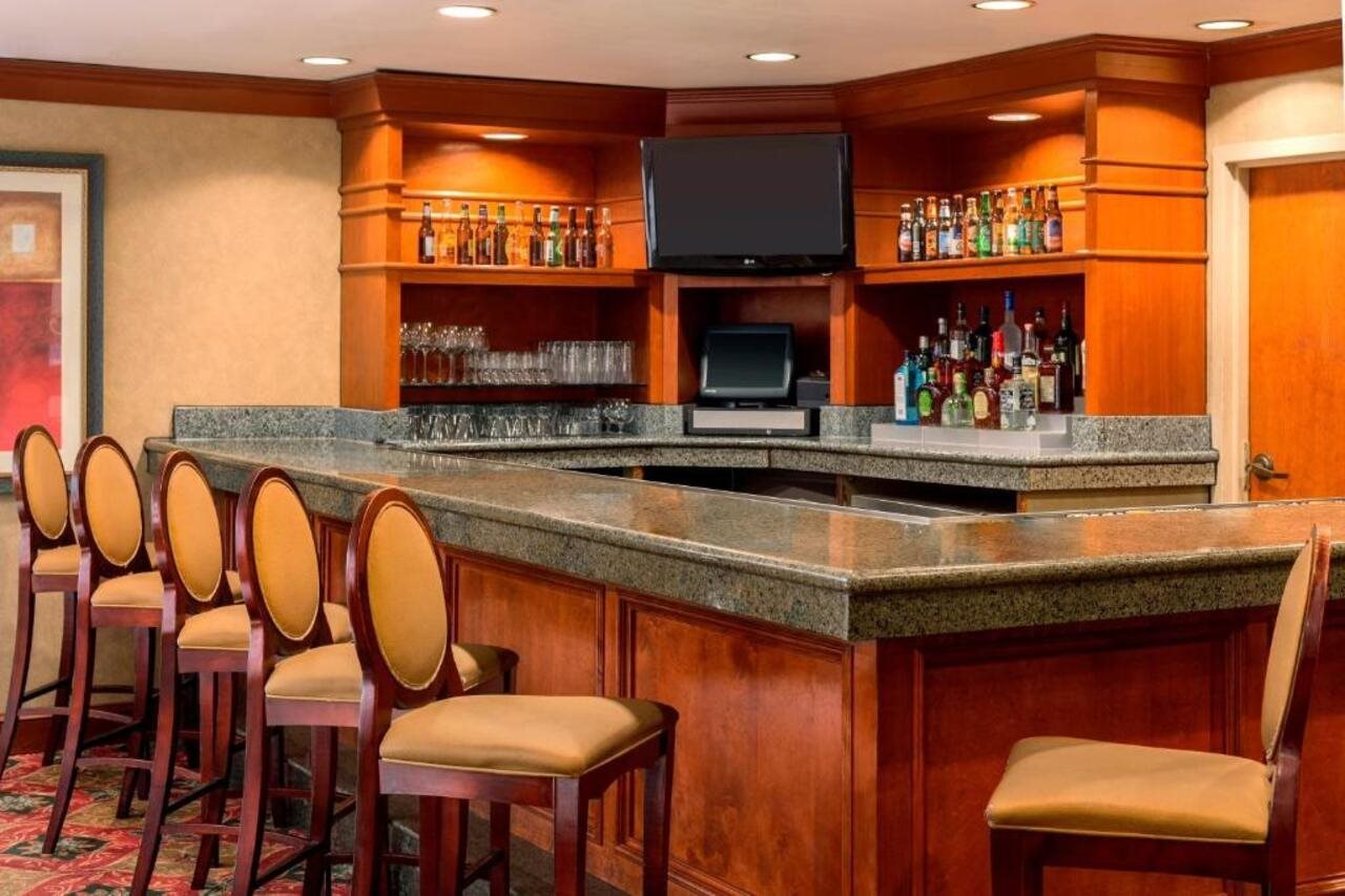 Embassy Suites by Hilton Columbia Greystone - photo 7