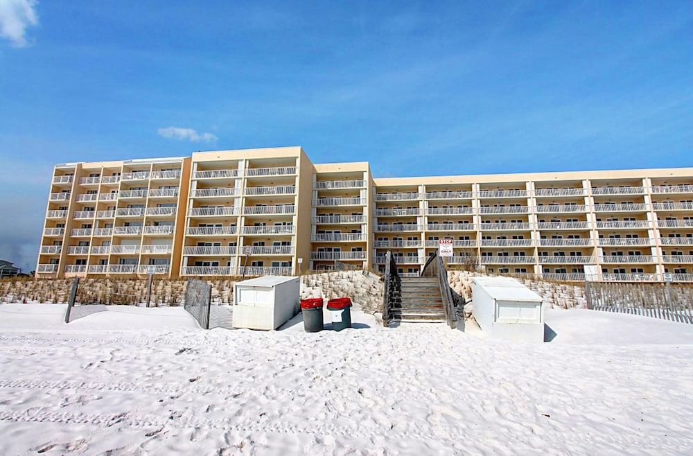 Islander Beach Resort 305 - photo 27