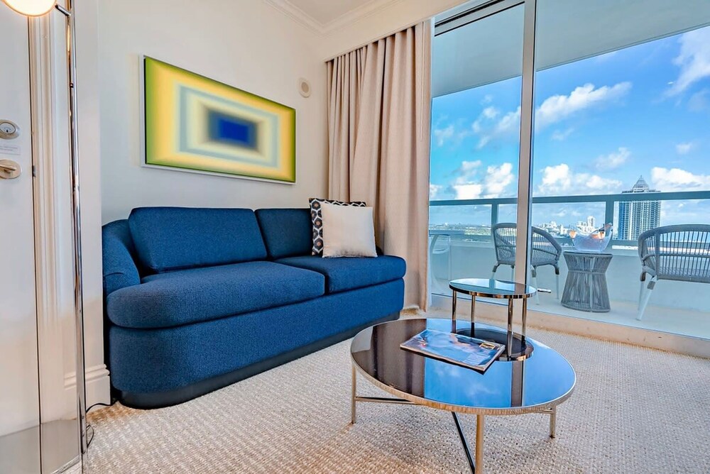 Fontainebleau Miami Beach Private Luxury Suites - photo 220