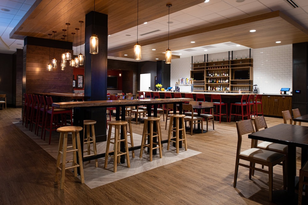 Holiday Inn & Suites Idaho Falls by IHG - photo 53