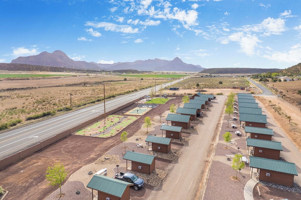 Gooseberry Lodges in Hurricane, United States