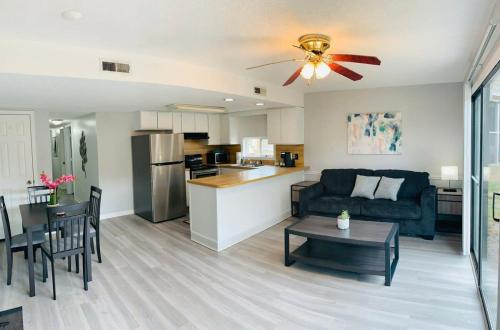 #A Cozy condo in Surfside beach — 4-Star Luxury Hotel in Myrtle Beach, United States