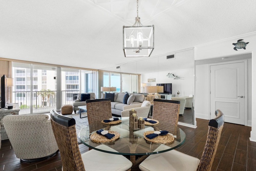 Shoreline Towers 1035 - photo 14