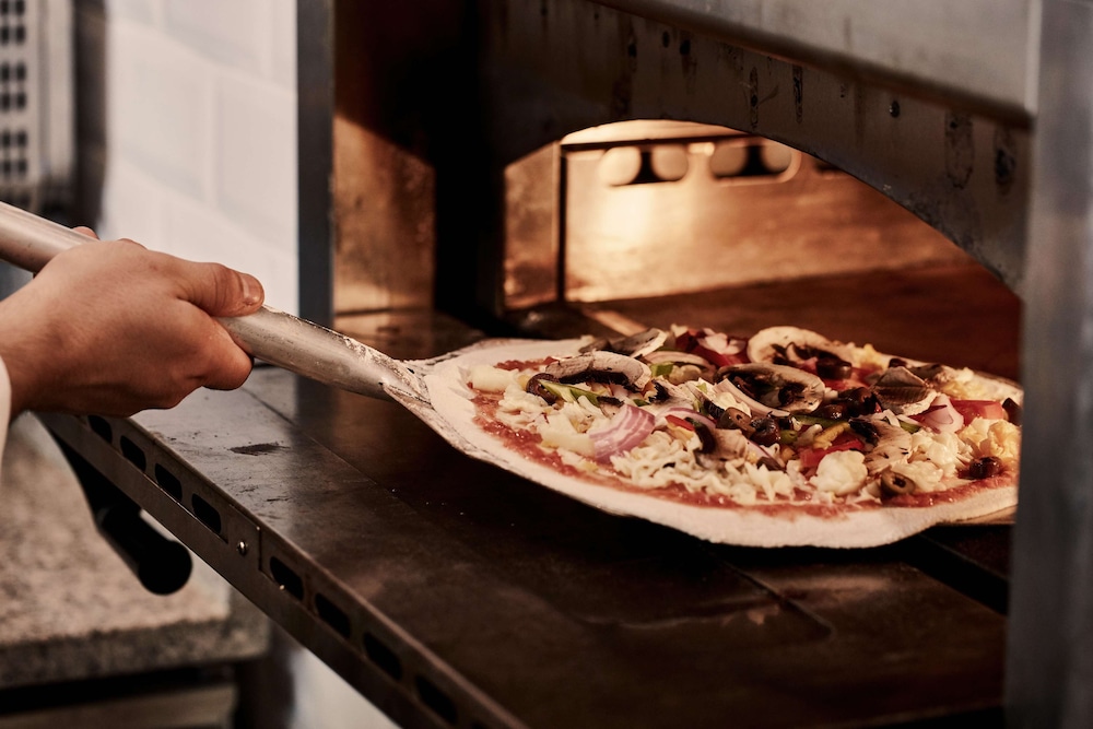 מזון ומשקאות