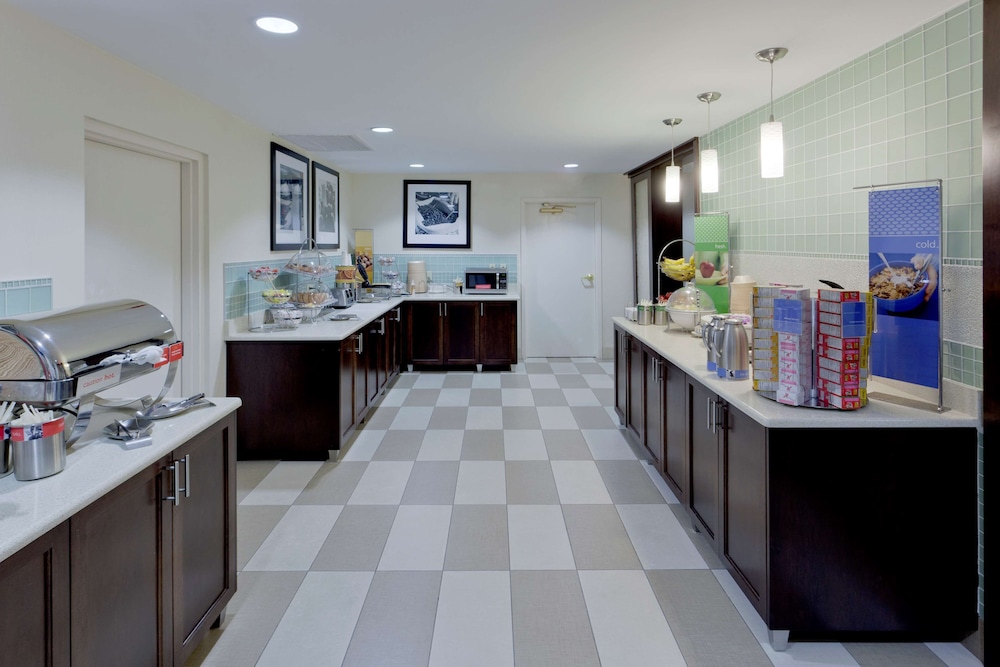 Hampton Inn Dumfries Quantico - photo 37