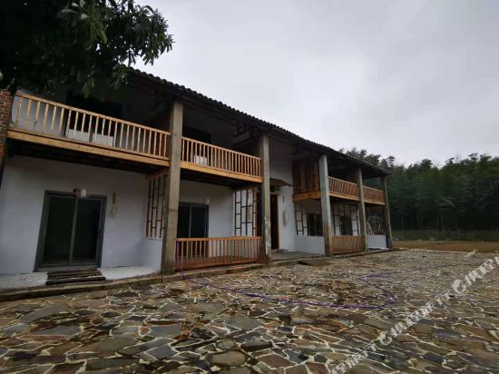 Life in Mountains in Leiyang, People's Republic of China