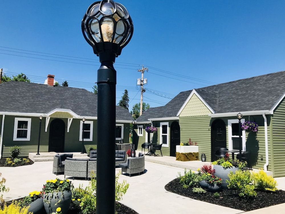 EO Bungalows Adults Only in Custer, United States