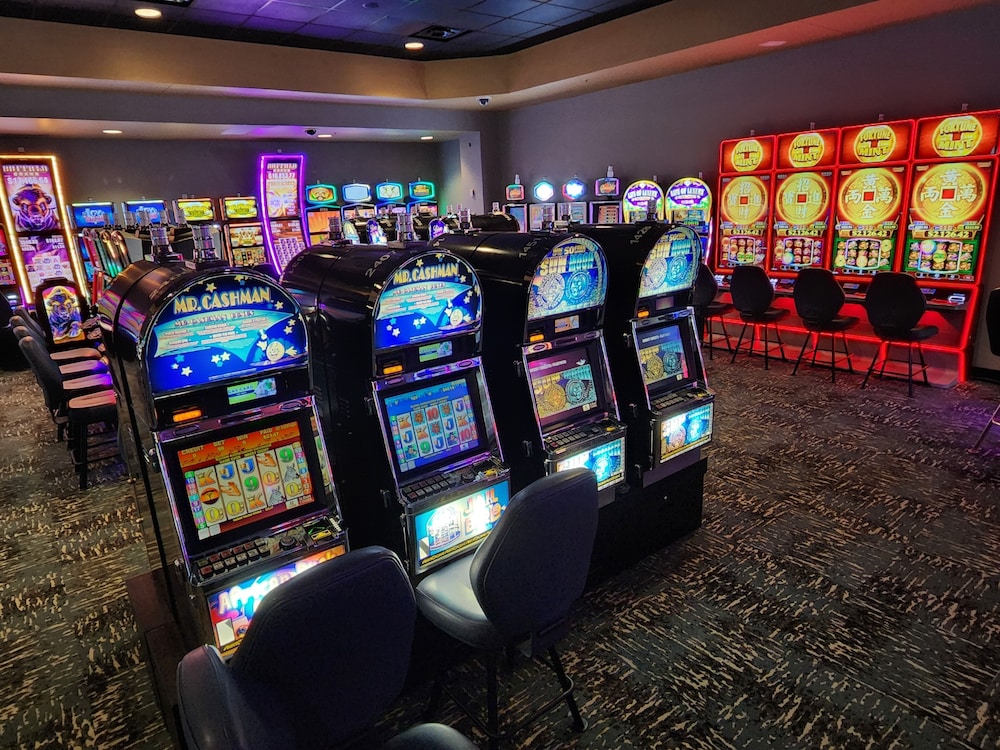 Wild Rose Casino & Resort - photo 13