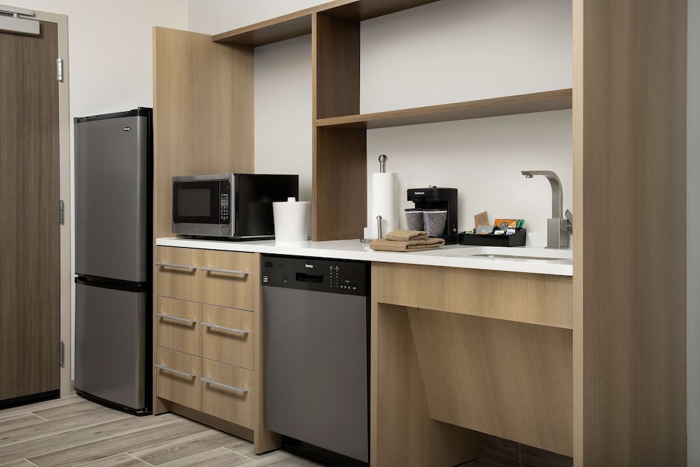 Home2 Suites by Hilton Tampa Westshore Airport FL - photo 15