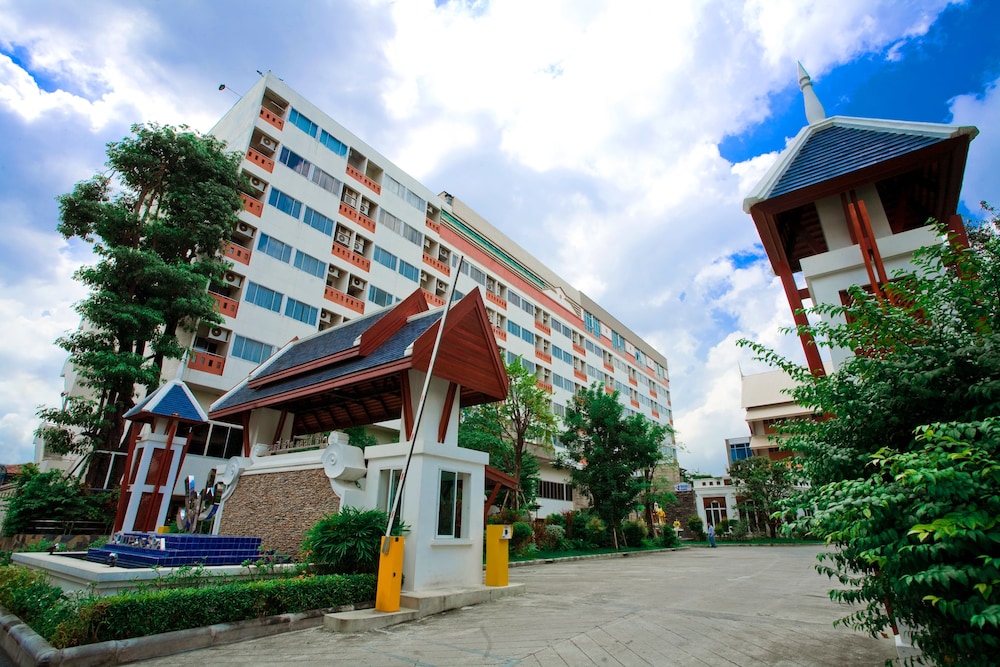 Jolly Suites & Spa - last minute hotel in Bangkok