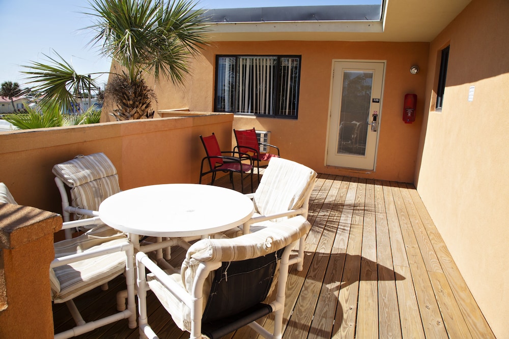 Dream Inn - photo 28
