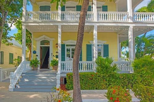 La Pensione Inn - featured photo