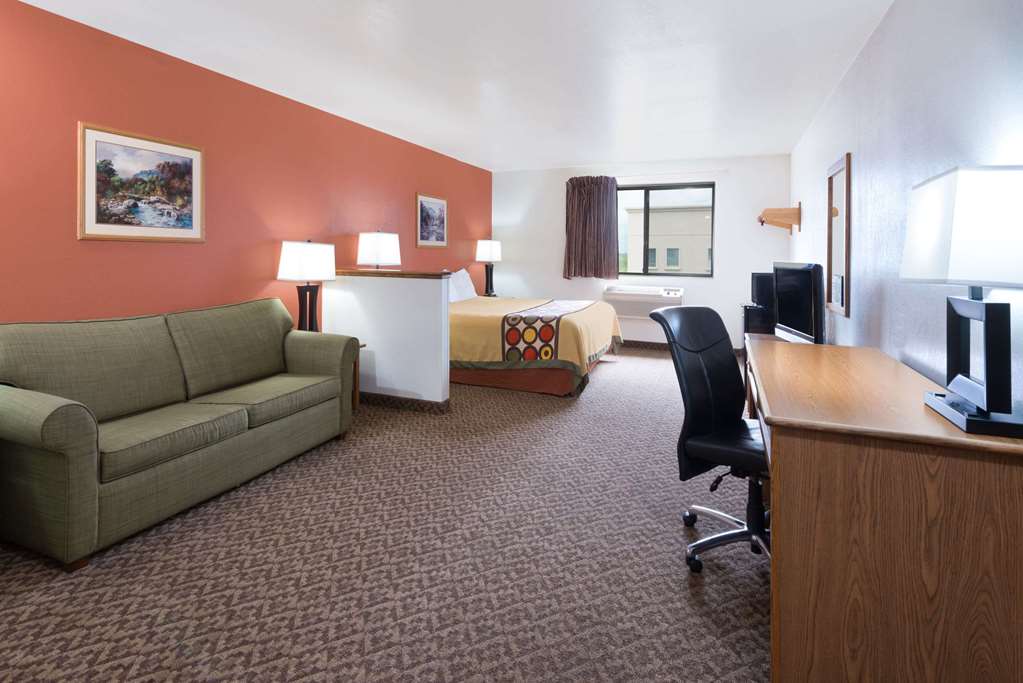 Super 8 by Wyndham Morgantown - photo 4