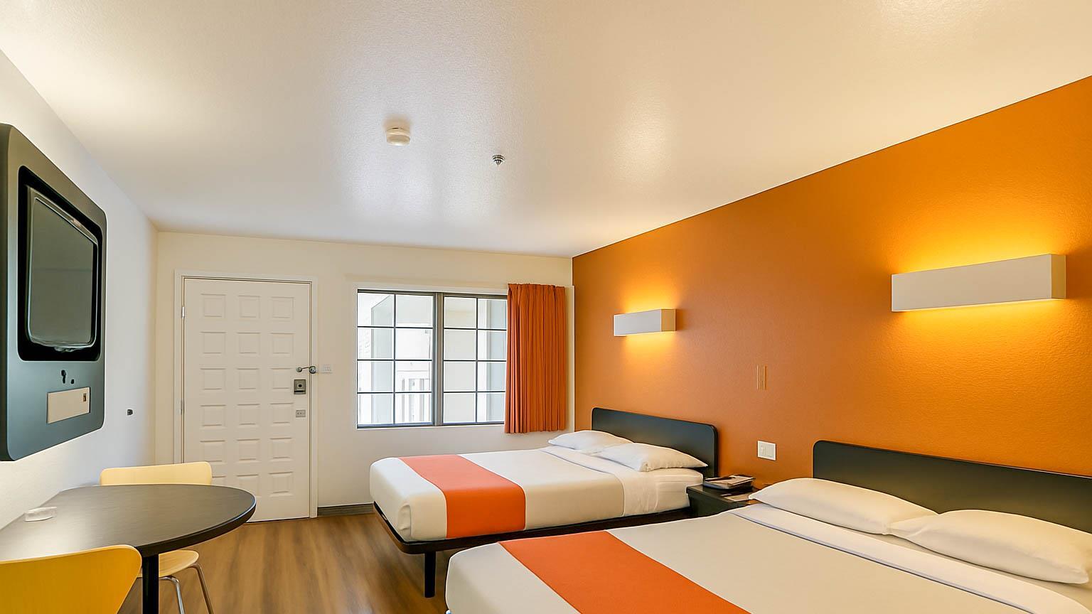 Motel 6 Carlsbad CA Beach - photo 19
