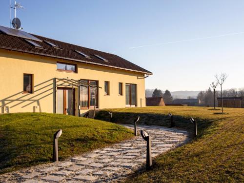 Bed&Breakfast Vinarija Coner — 4-Star Luxury Hotel in Bjelovar, Croatia