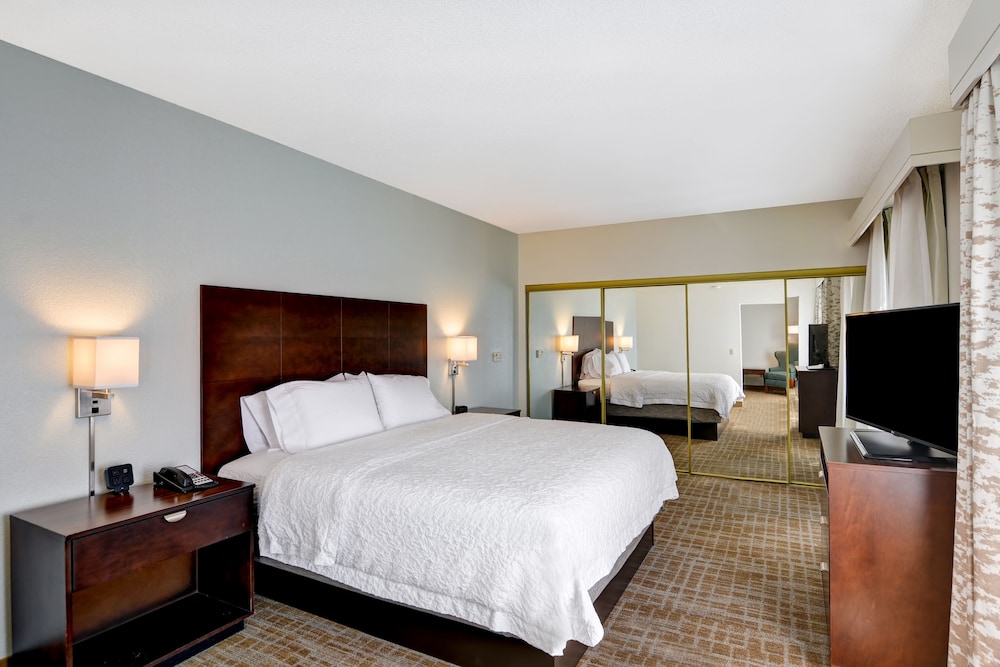 Hampton Inn & Suites Boynton Beach - photo 23