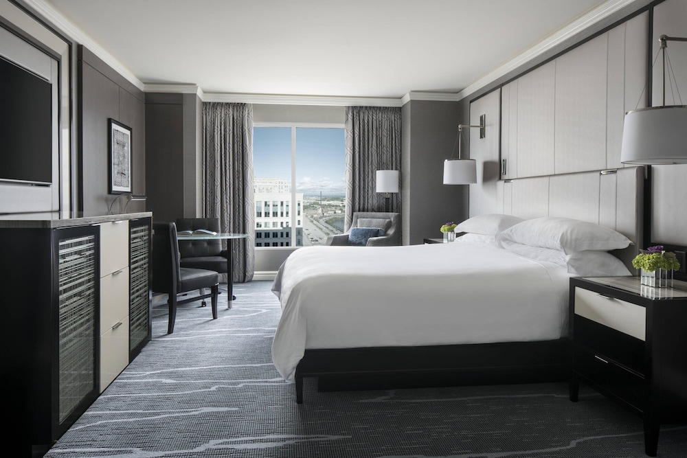 The Ritz Carlton Cleveland - photo 8