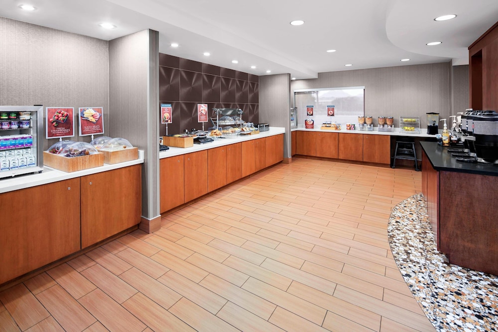 SpringHill Suites Scottsdale North - photo 17