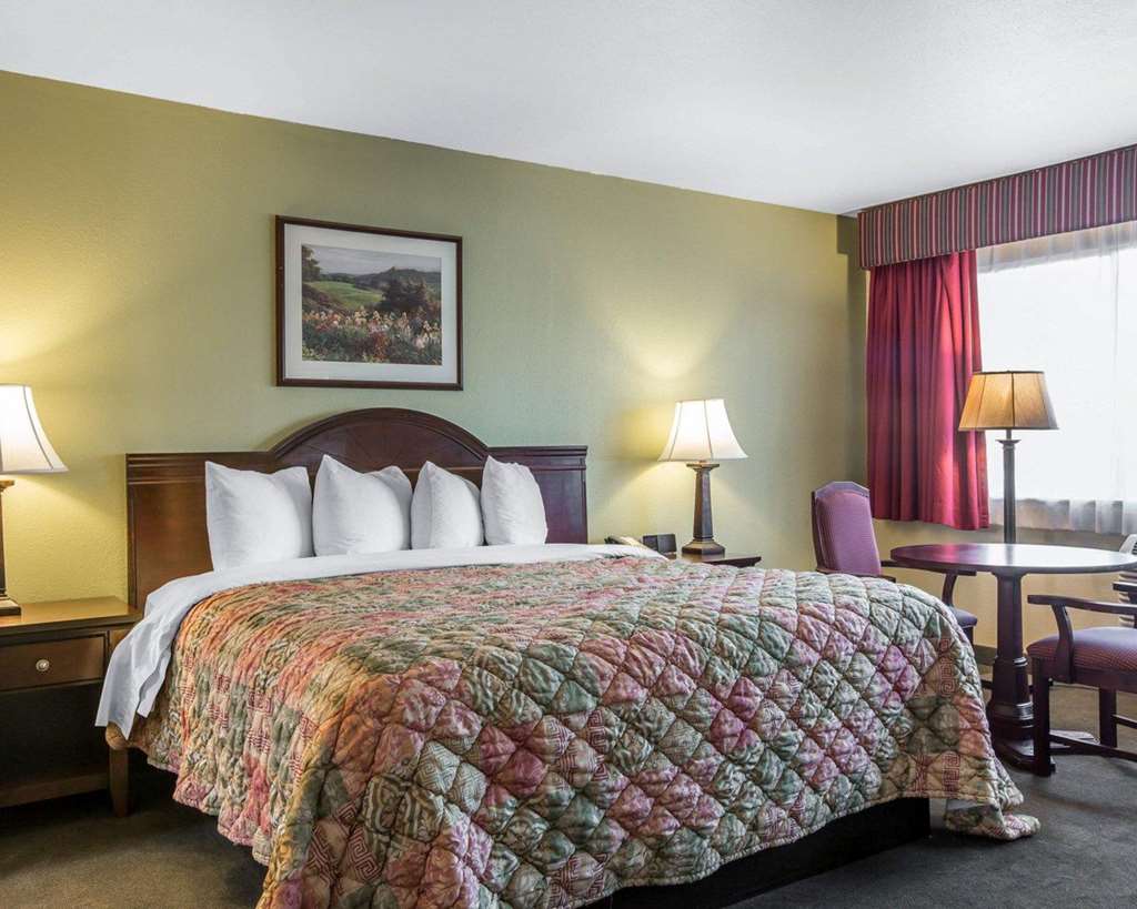 Quality Inn & Suites Cameron Park Shingle Springs - photo 11