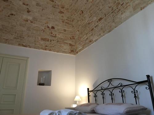 Largo Martellotta 44 — Alberobello — photo 4