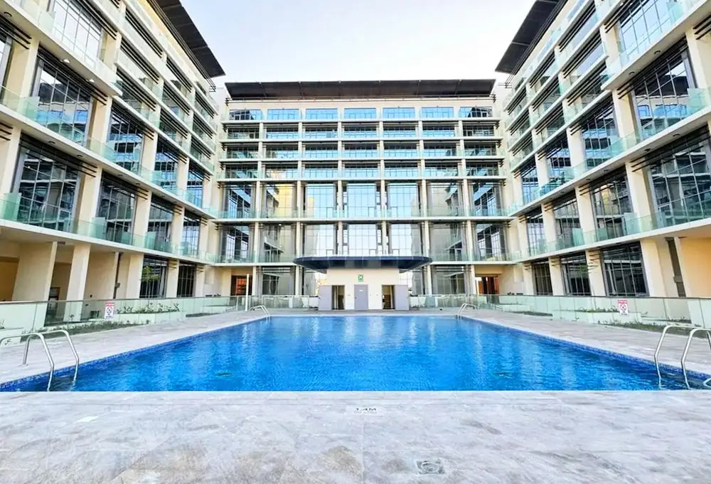 1BR Modern Oasis Chic & Cozy Retreat — 4-Star Luxury Hotel in Abu Dhabi, United Arab Emirates