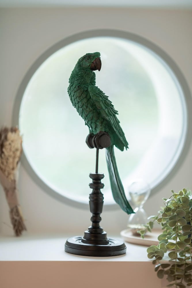 Le Logis d'Origine. — 4-Star Luxury Hotel in Marly-Le-Roi, France