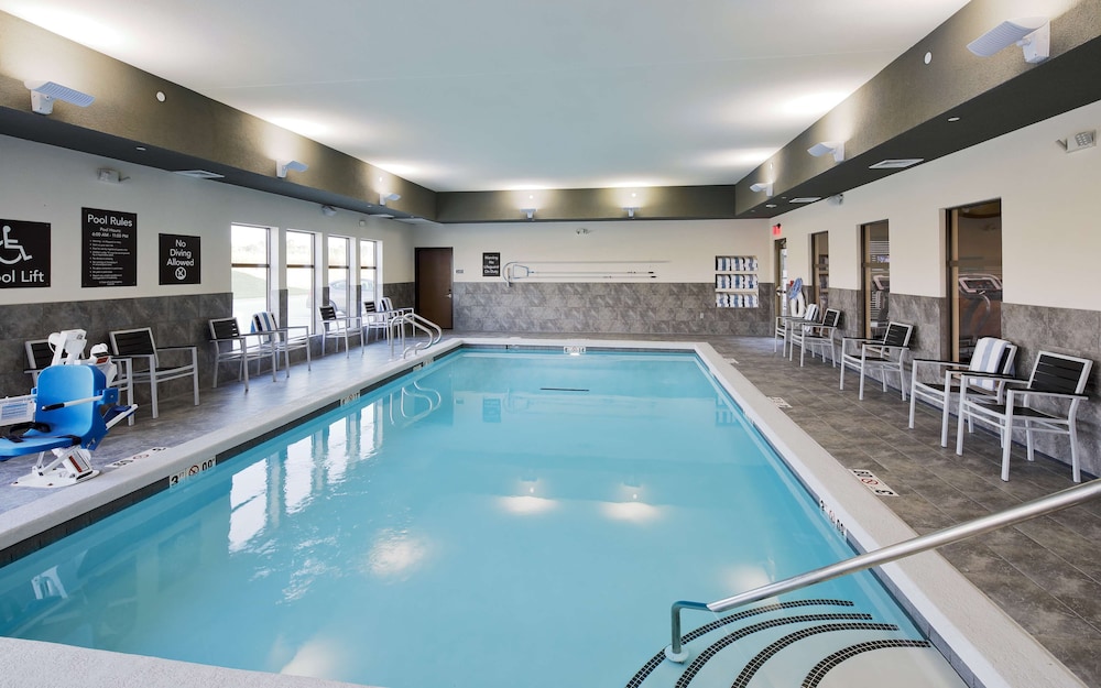 Homewood Suites by Hilton Topeka - photo 19