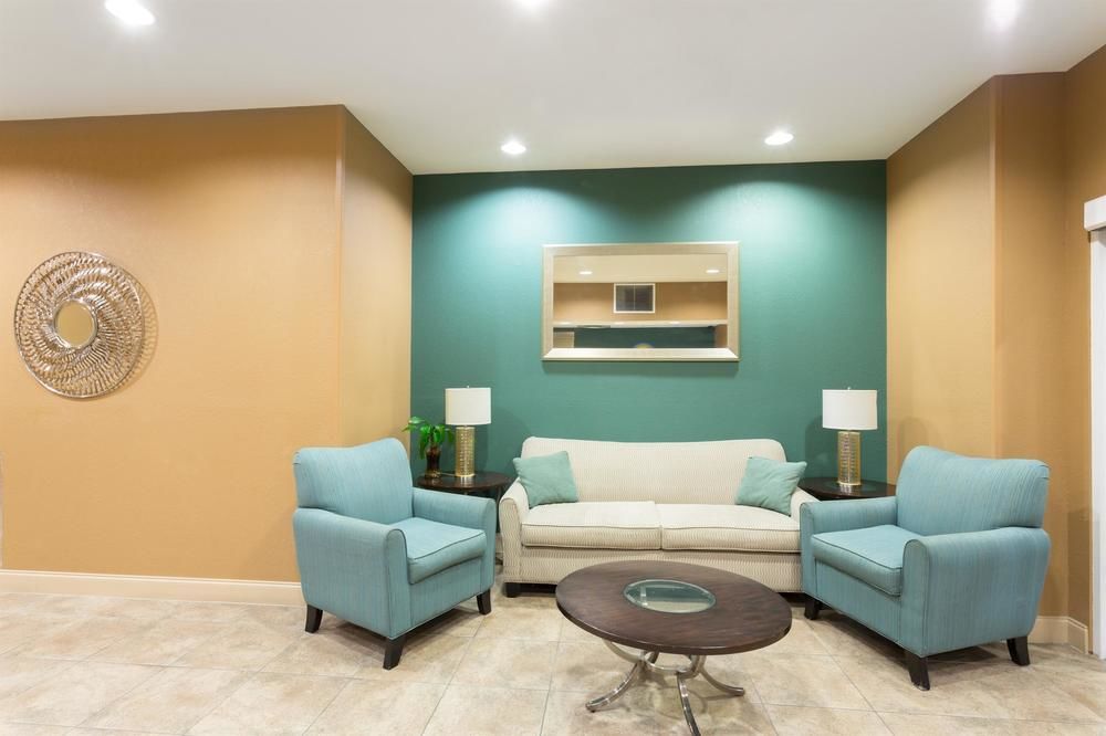 Holiday Inn Express & Suites Palm Coast I 95 - photo 12