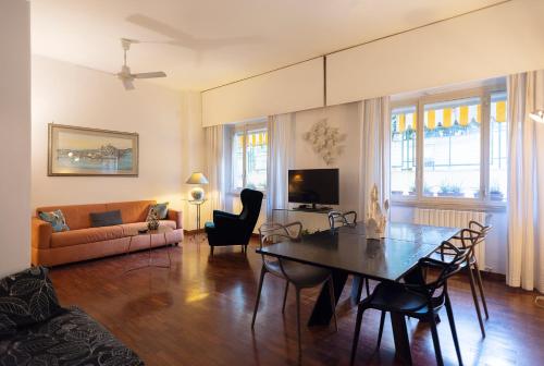 La Floridea — 4-Star Luxury Hotel in Naples, Italy