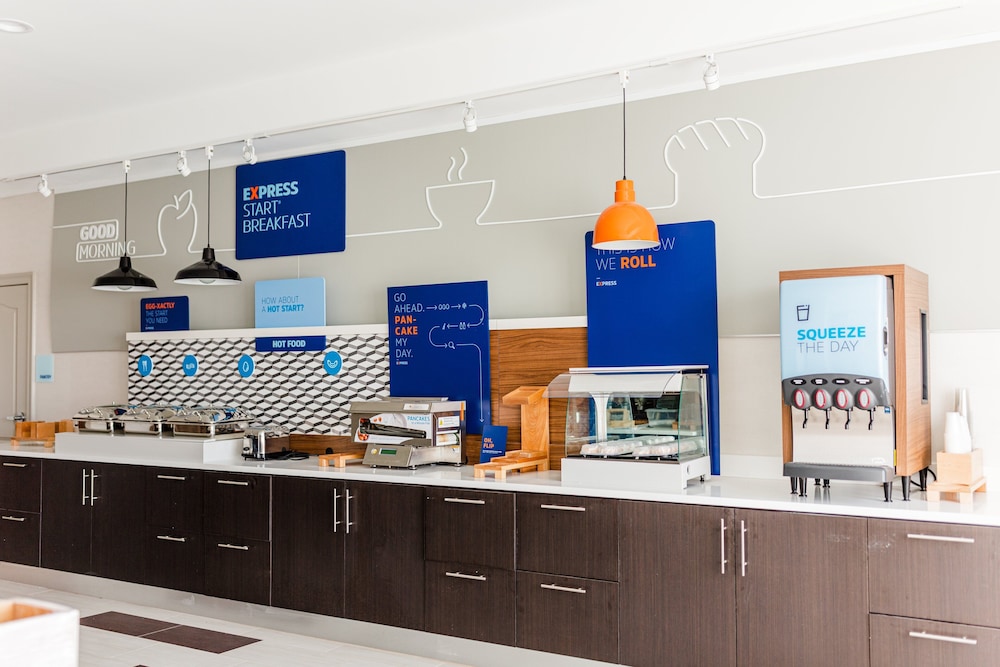 Holiday Inn Express Greenville by IHG - photo 54