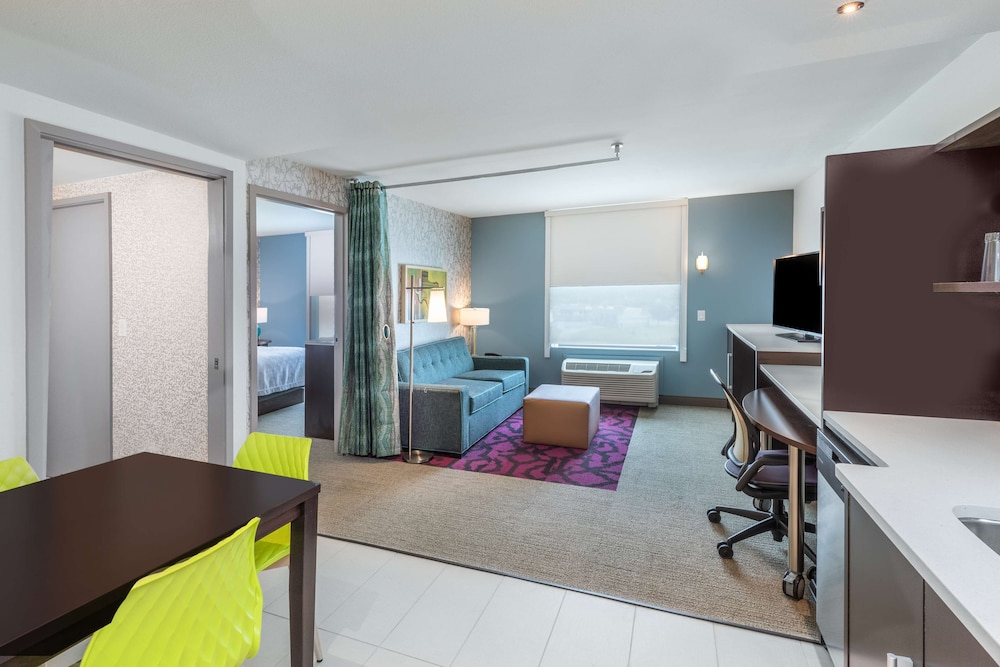 Home2 Suites by Hilton Laredo Airport - photo 16