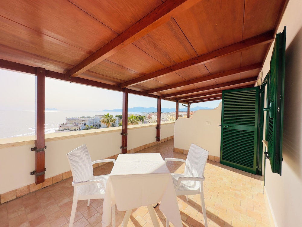 Hotel Marconi - carbon neutral hotel in Sperlonga