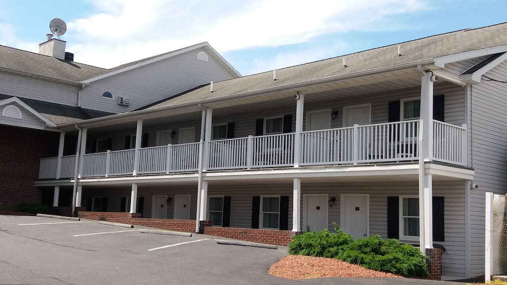 Inn at Cemetery Hill - photo 90