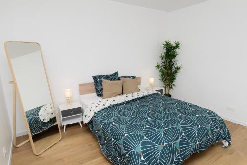 Charmant Studio a 10 Min de la Gare in Saint-Quentin, France