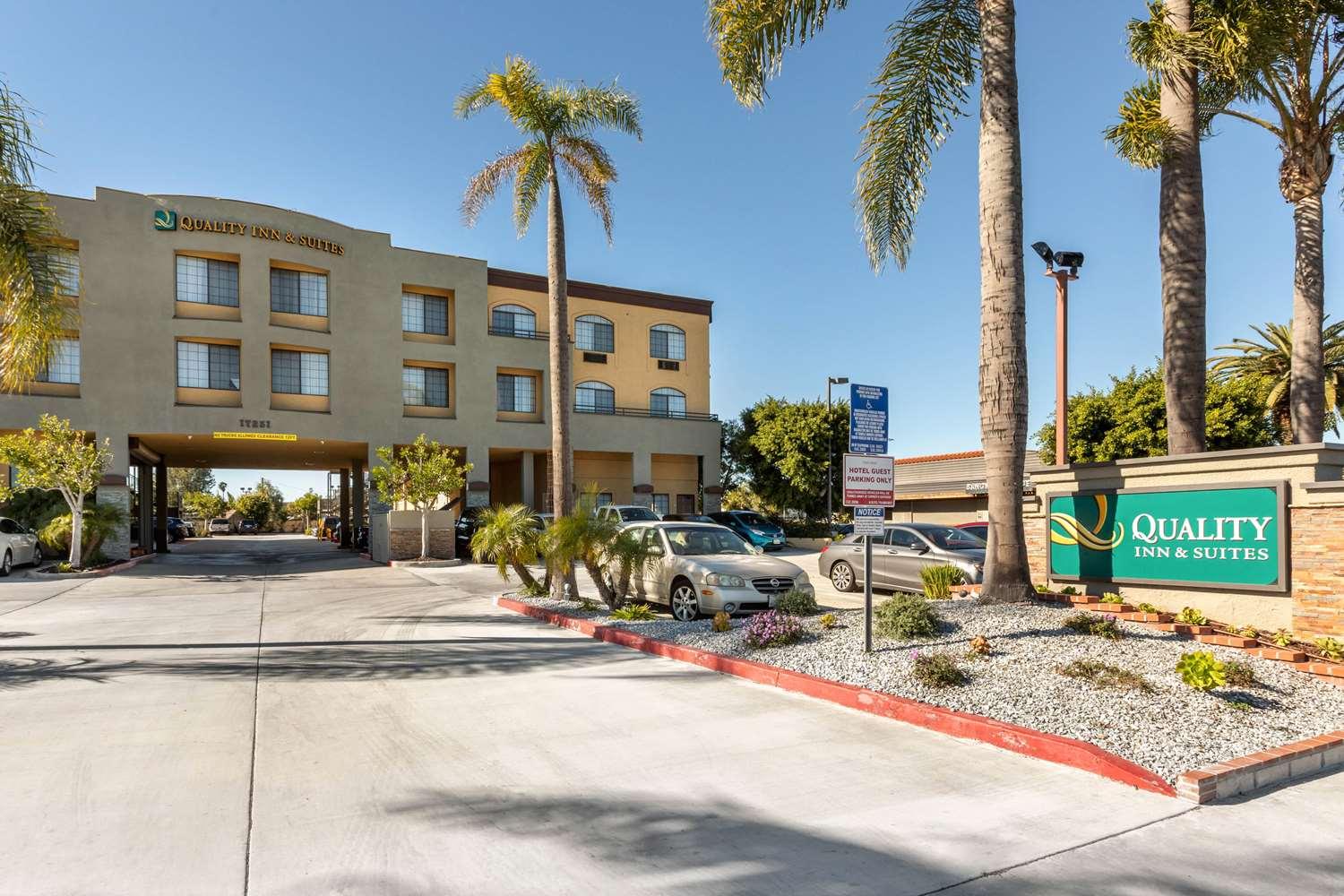 Quality Inn & Suites Huntington Beach Fountain Valley - photo 6
