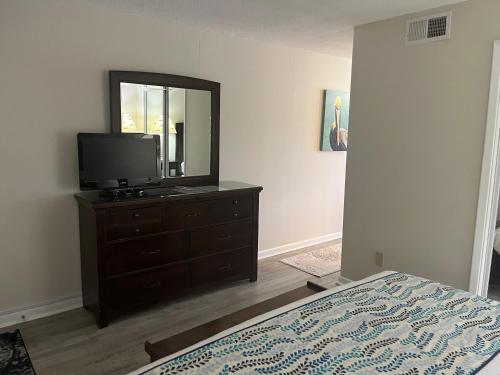 Summer Sands 104 by Sea Scape Properties in Wrightsville Beach, United States