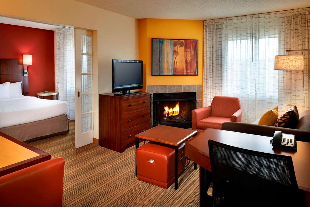 Sonesta ES Suites Detroit Warren - photo 9