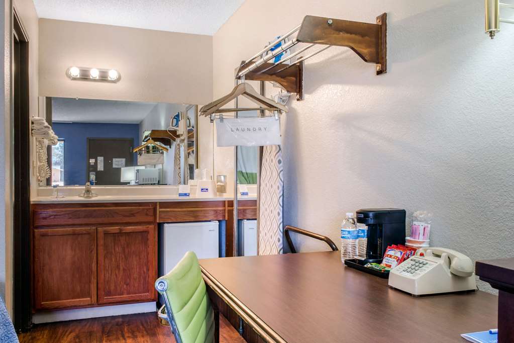 Rodeway Inn near Ft Huachuca - photo 6
