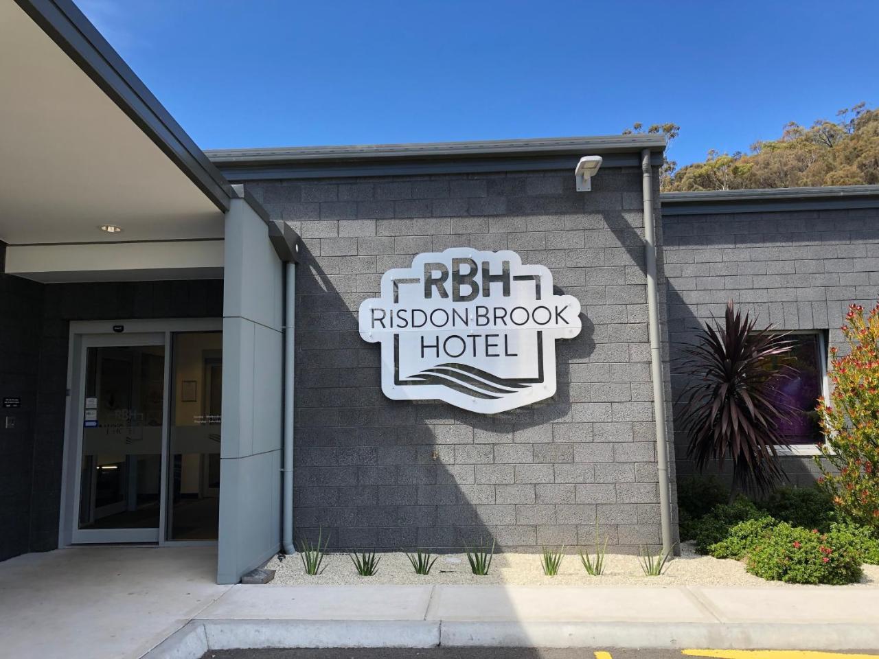 Risdon Brook Hotel — hotel in Hobart