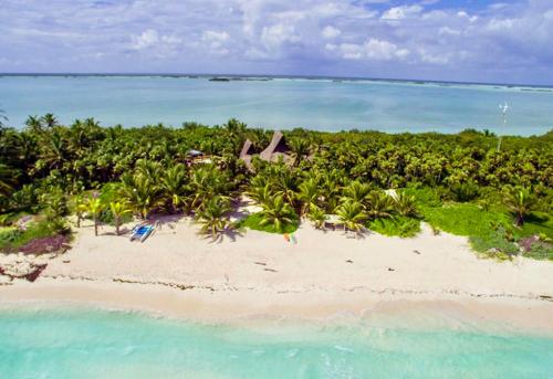 All inclusive beachfront villa in Sian kaan 5 in Tulum, Mexico