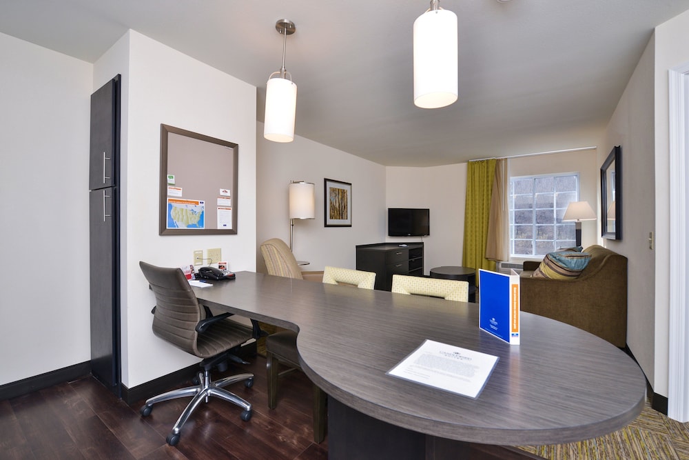 Candlewood Suites Harrisburg Hershey by IHG - photo 17