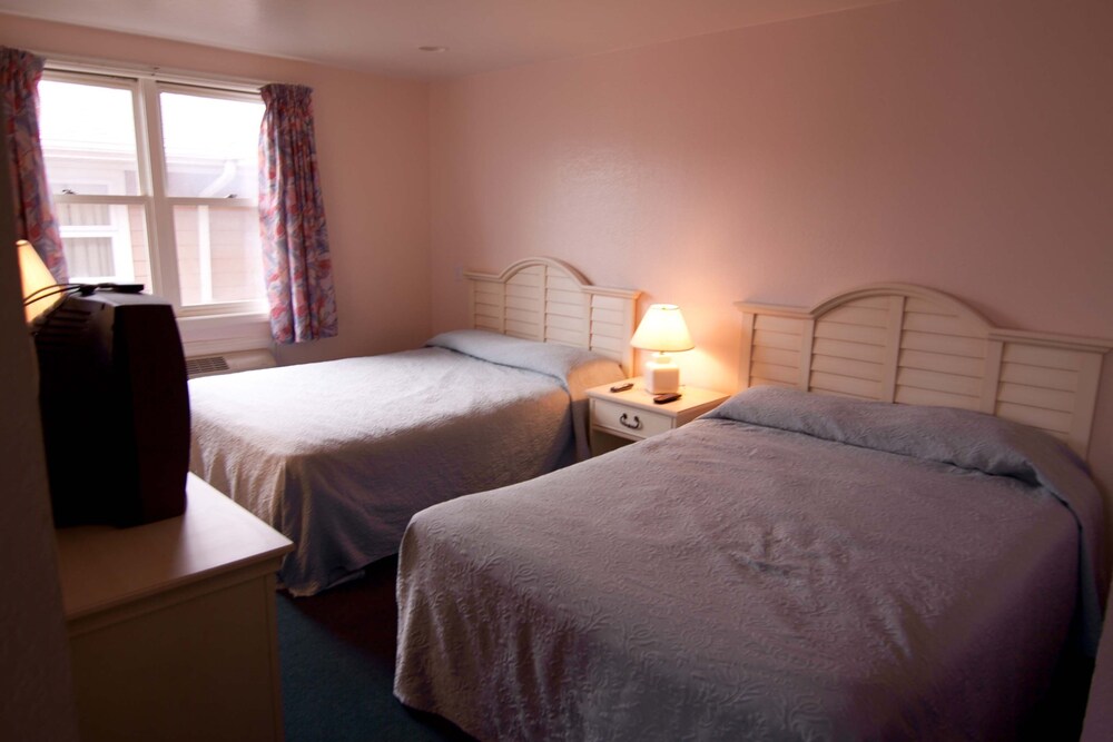 Indiana Beach Accommodations - photo 3