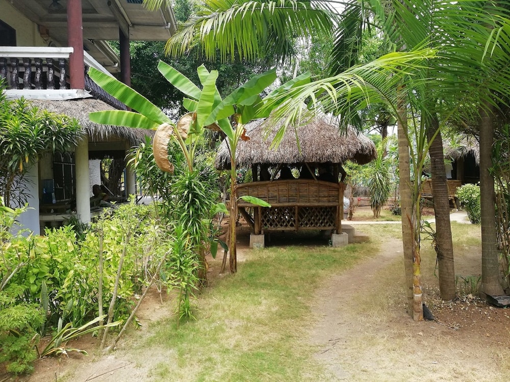 Stevrena Cottages in Santa Fe, Philippines