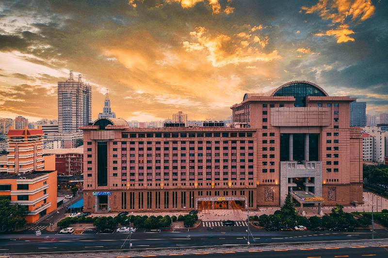 Guanganmen Grand Metropark Hotel Beijing — 4-Star Luxury Hotel in Beijing, People's Republic of China