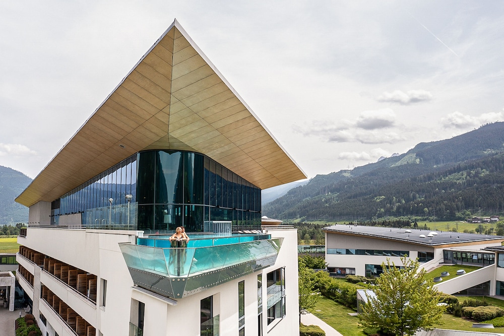 Tauern Spa Hotel & Therme — Kaprun — photo 2