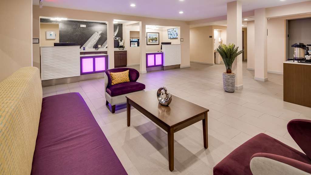 Best Western Huntsville - photo 2