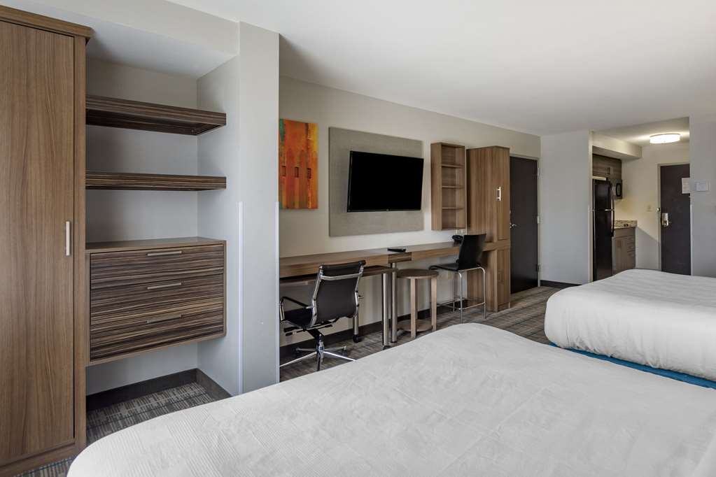 MainStay Suites Bowling Green North - photo 9